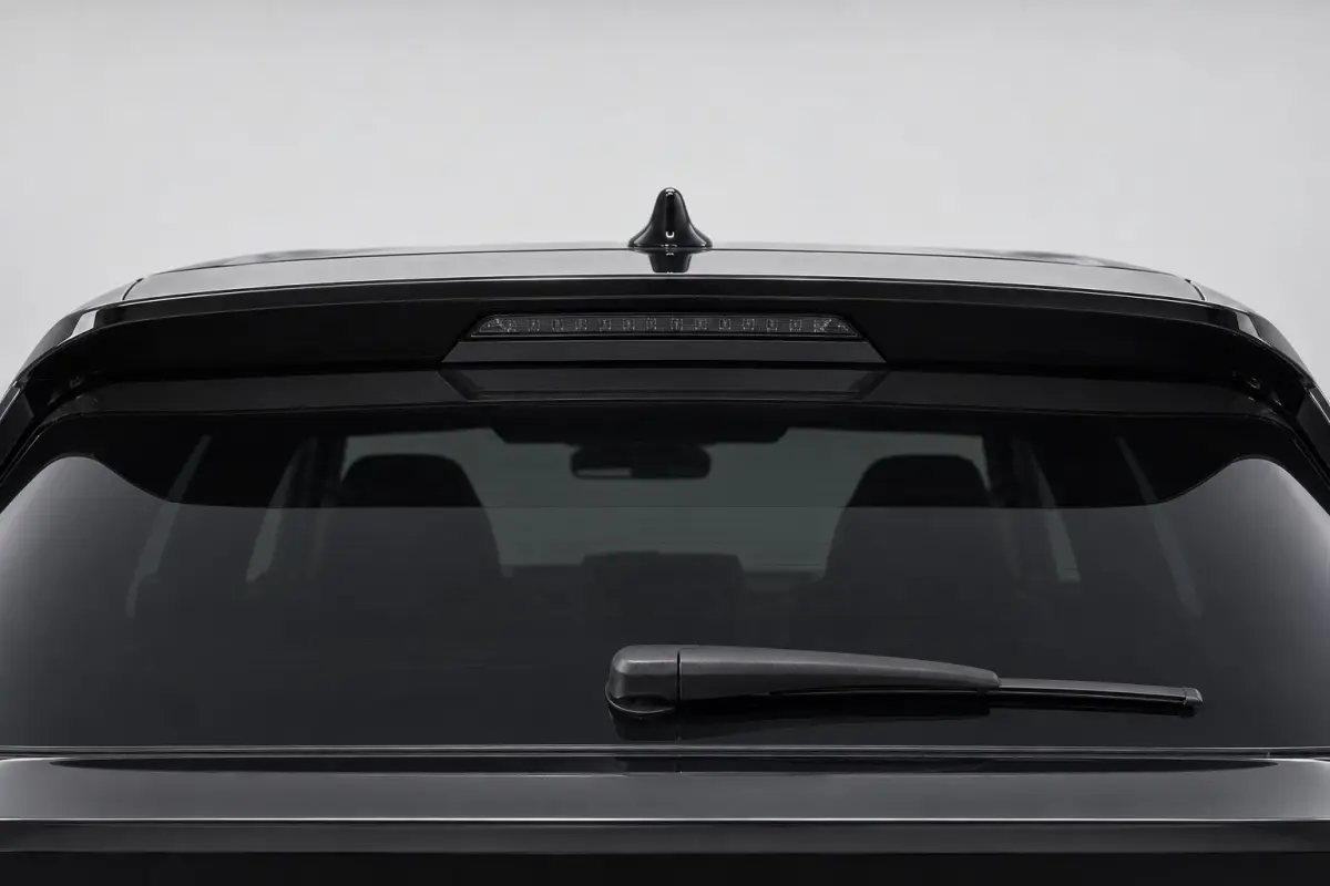 1.2 Turbo Hybrid Ibrida Ti | Navigatie | Parkeersensoren | Camera | Apple carplay/Android Auto | LMV 18" | Tecno Pack | Two-Tone lak |