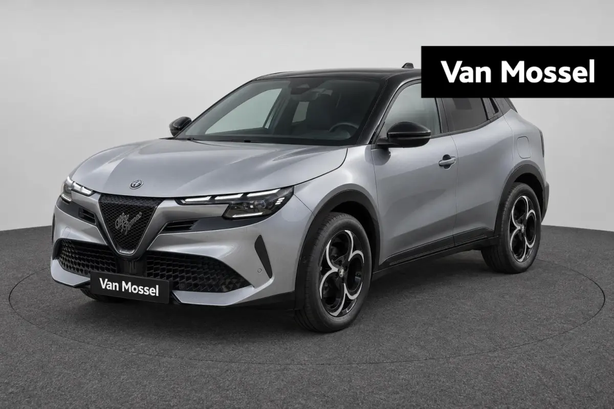 1.2 Turbo Hybrid Ibrida Ti | Navigatie | Parkeersensoren | Camera | Apple carplay/Android Auto | LMV 18" | Tecno Pack | Two-Tone lak |