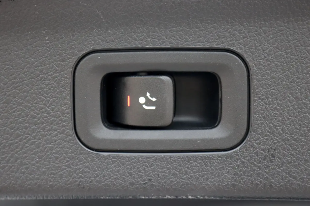 350 de 4MATIC AMG Line | Luchtvering | Distronic+ | HUD | Burmester | Trekhaak | Panoramadak | Surround Camera | Keyless Go | Augmented Reality |
