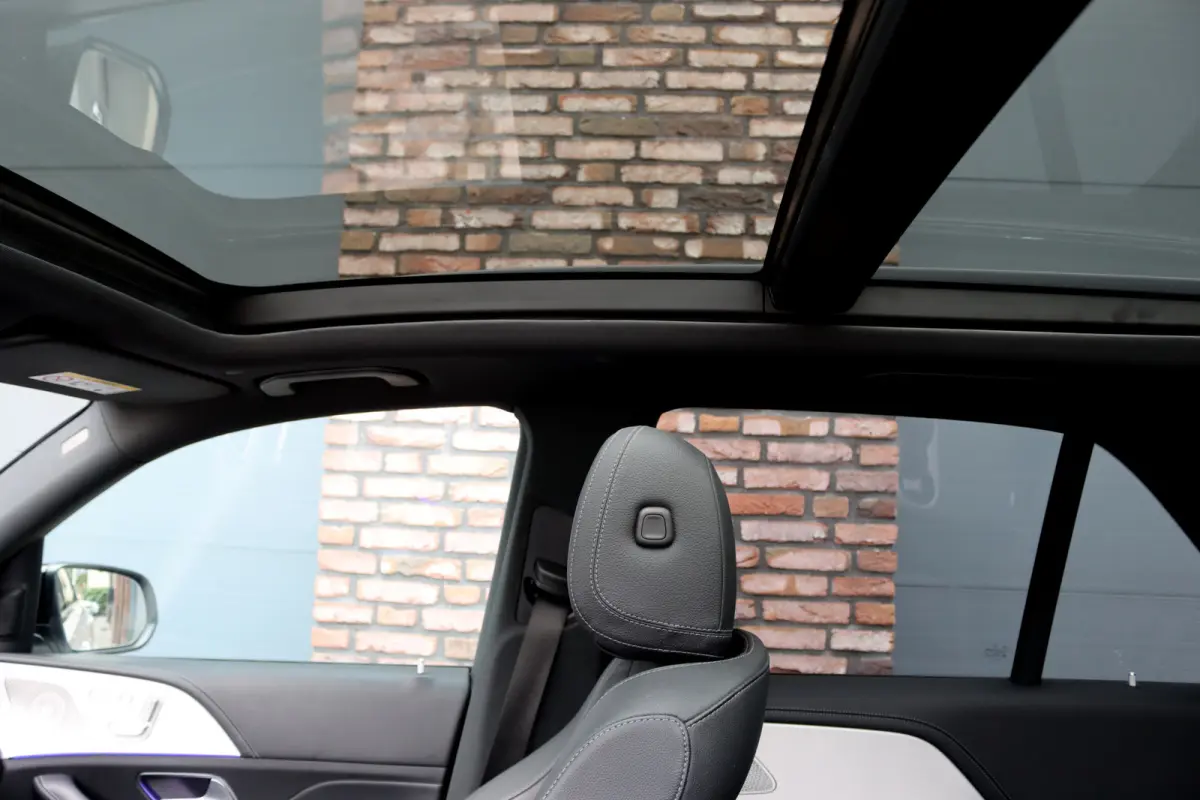350 de 4MATIC AMG Line | Luchtvering | Distronic+ | HUD | Burmester | Trekhaak | Panoramadak | Surround Camera | Keyless Go | Augmented Reality |