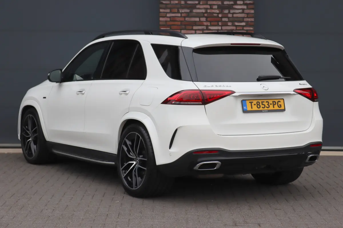 350 de 4MATIC AMG Line | Luchtvering | Distronic+ | HUD | Burmester | Trekhaak | Panoramadak | Surround Camera | Keyless Go | Augmented Reality |