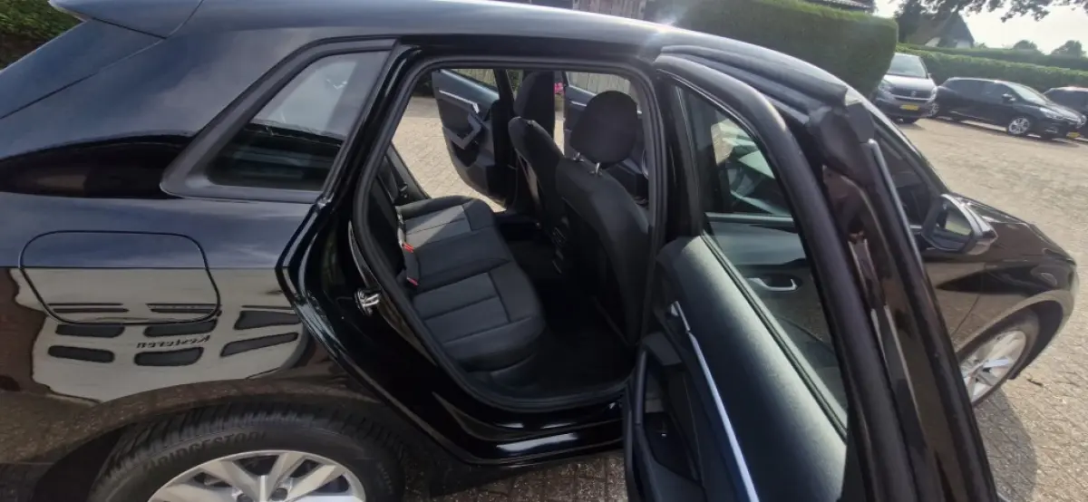 Sportback 35 TFSI Sportback 35 TFSI NOVC-HEV Totaal prijs incl 12maanden garantie