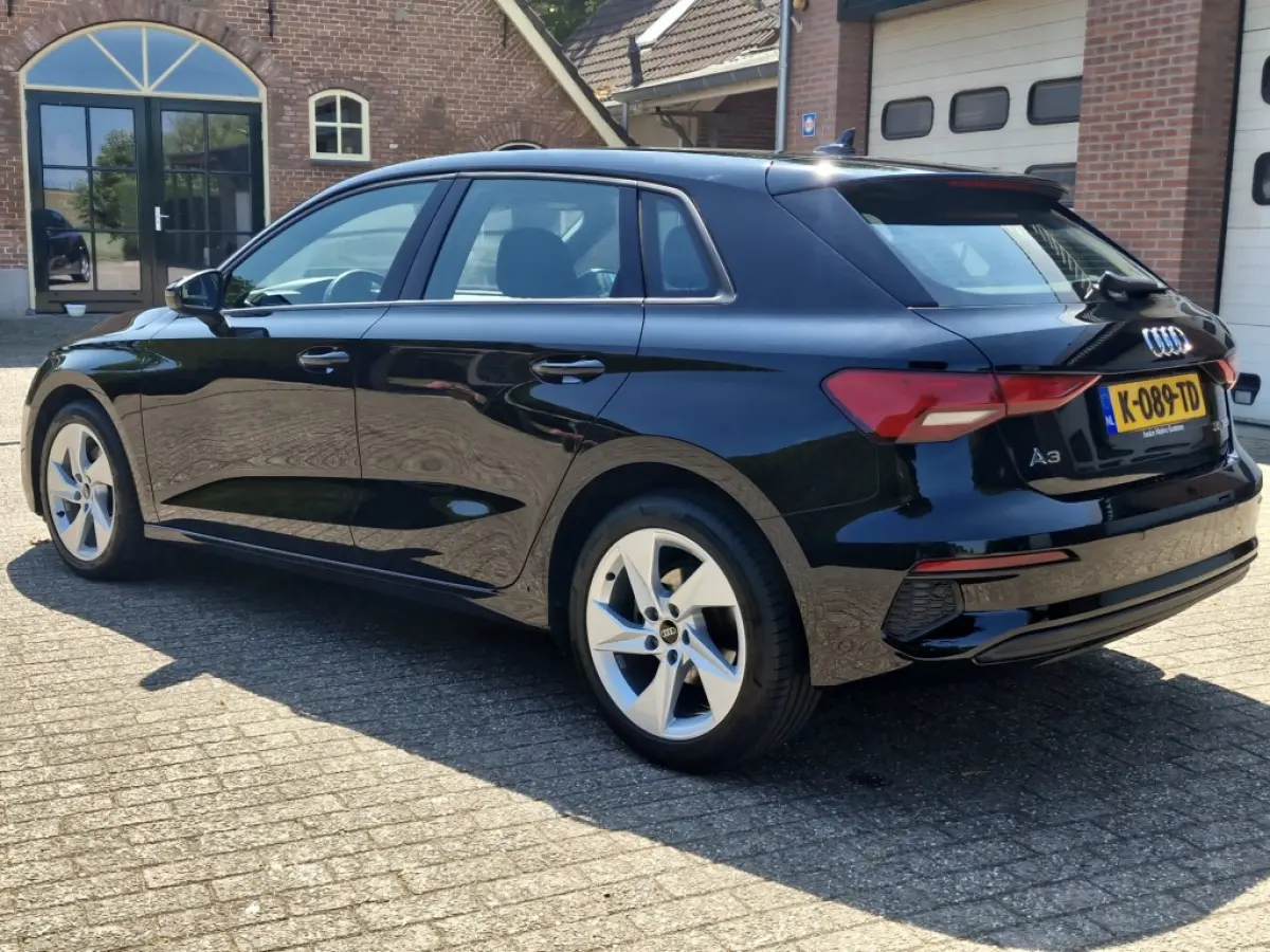 Sportback 35 TFSI Sportback 35 TFSI NOVC-HEV Totaal prijs incl 12maanden garantie