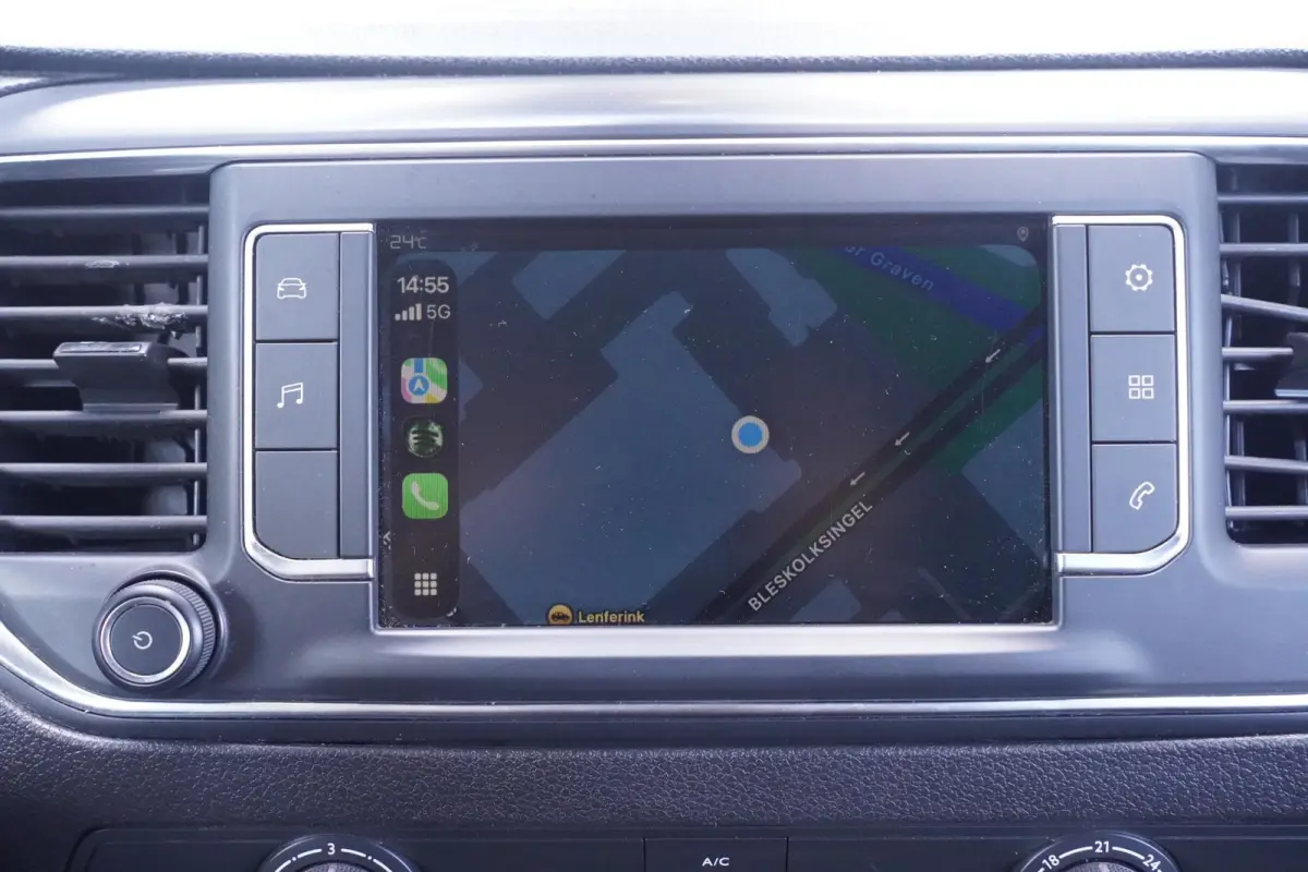 1.5 Multijet 102 pk L3H1 Airco, Apple Carplay Cruise Control, Laadruimte Pakket, PDC achter, 3-Zits