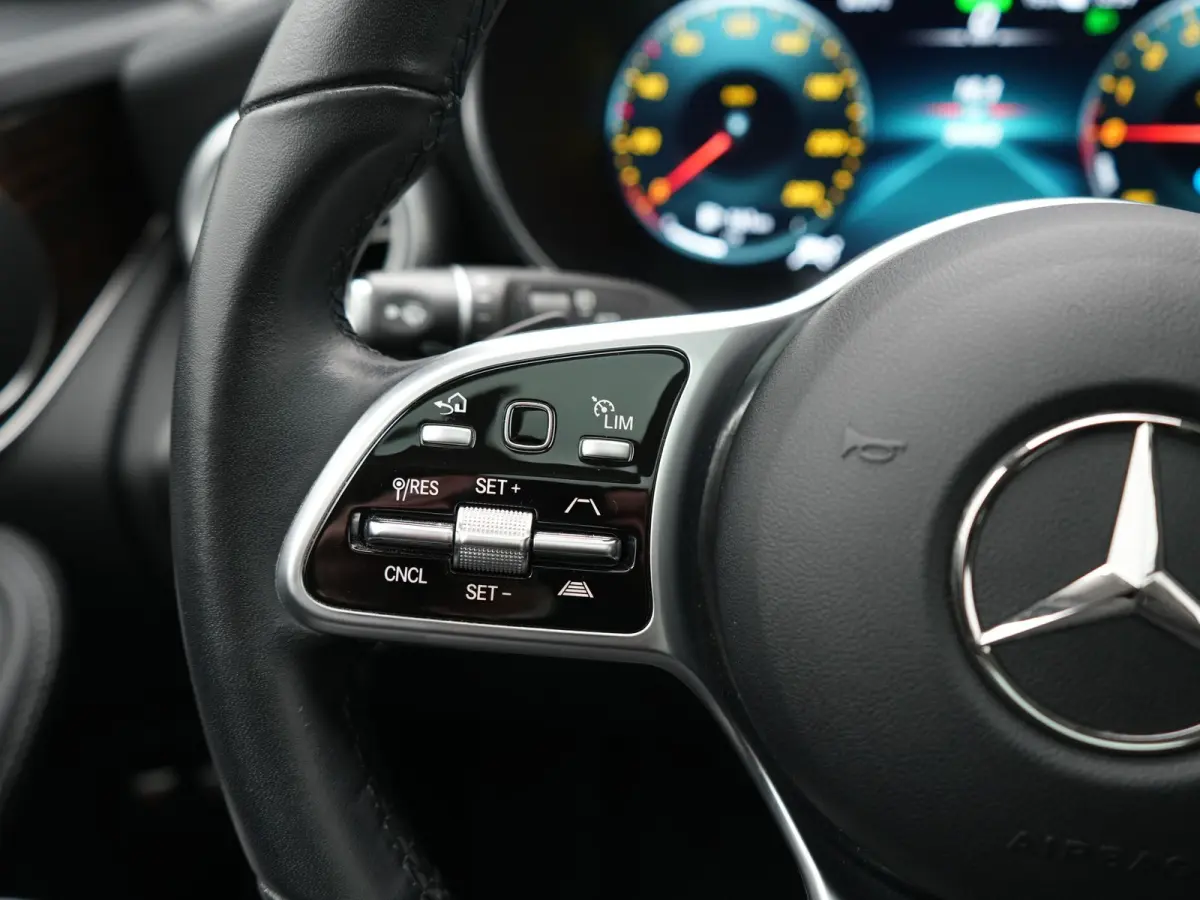 4MATIC Business Solution Luxury PHEV 320pk Dealer O.H. | SOH 88,1% | Panodak | Adaptive Cruise | Head Up | 360 Camera | Lederen Comfortstoelen Memory & Massage | Keyless | BLIS | Apple Carpl