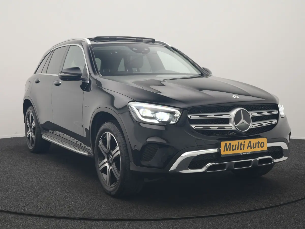 4MATIC Business Solution Luxury PHEV 320pk Dealer O.H. | SOH 88,1% | Panodak | Adaptive Cruise | Head Up | 360 Camera | Lederen Comfortstoelen Memory & Massage | Keyless | BLIS | Apple Carpl