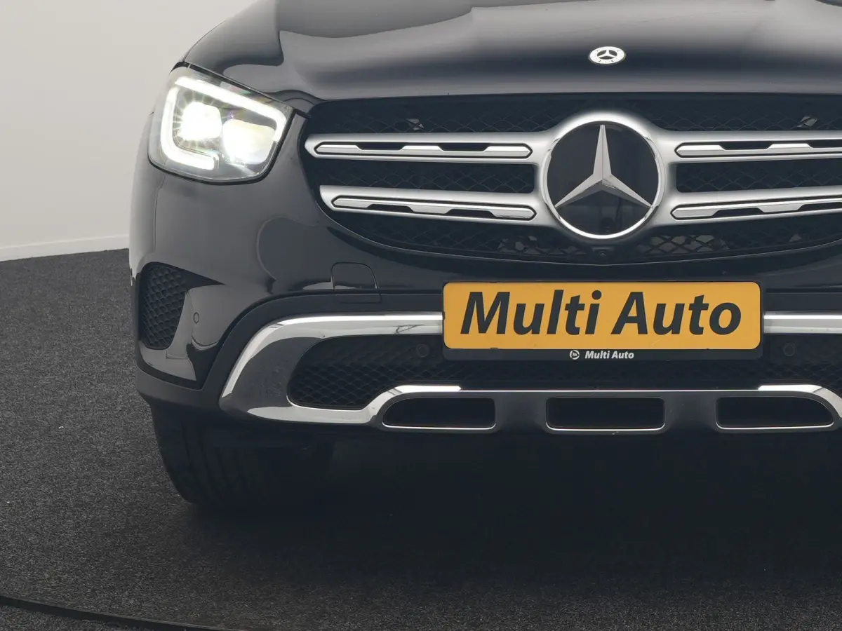 4MATIC Business Solution Luxury PHEV 320pk Dealer O.H. | SOH 88,1% | Panodak | Adaptive Cruise | Head Up | 360 Camera | Lederen Comfortstoelen Memory & Massage | Keyless | BLIS | Apple Carpl