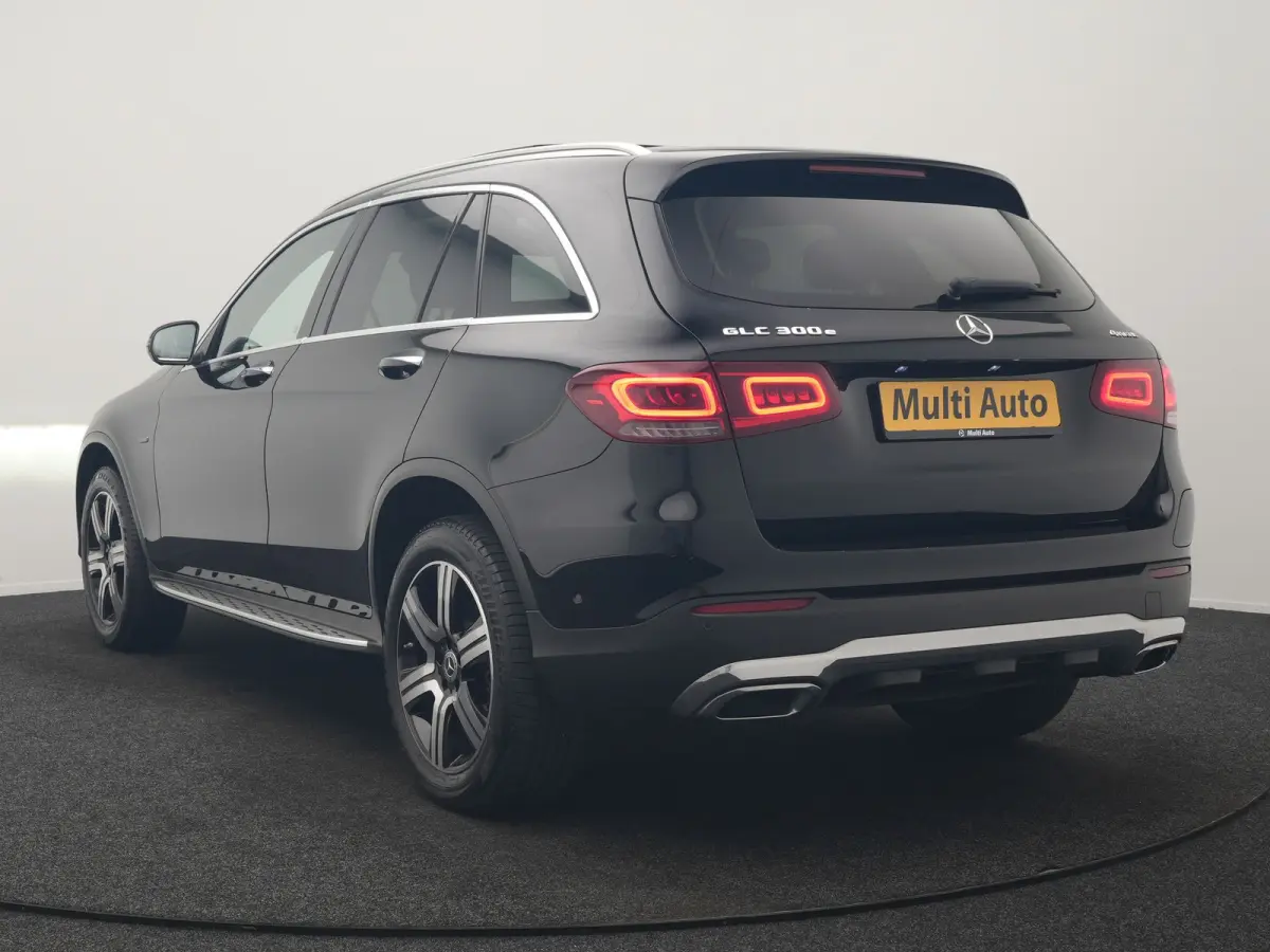 4MATIC Business Solution Luxury PHEV 320pk Dealer O.H. | SOH 88,1% | Panodak | Adaptive Cruise | Head Up | 360 Camera | Lederen Comfortstoelen Memory & Massage | Keyless | BLIS | Apple Carpl