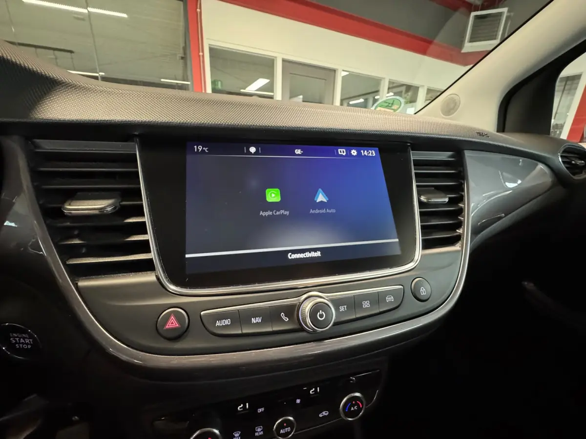 1.2 Turbo Innovation*Trekhaak*Camera*PDC V+A*LED*Navi*App-Connect*