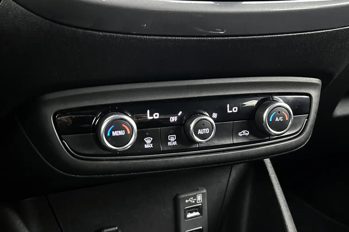 1.2 Turbo Elegance | Trekhaak | Apple Carplay | Camera