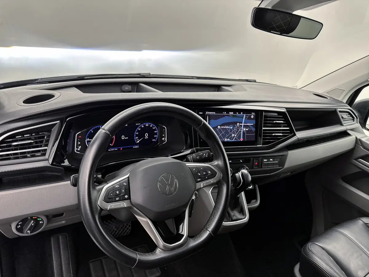 2.0 TDI L2 30 DC Bulli *Edition* Leder Dubbele cabine Led Virtual cockpit Schuifdeur L+R Navigatie Trekhaak