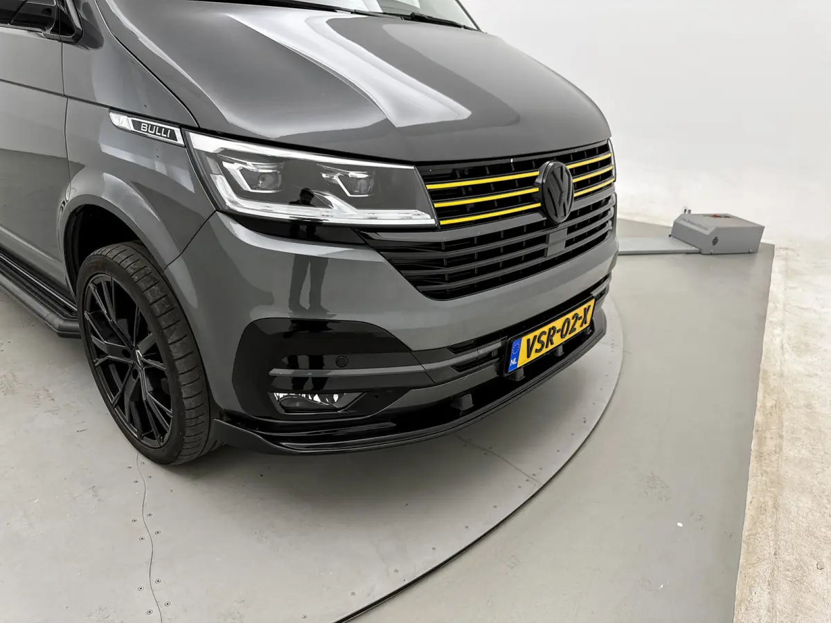 2.0 TDI L2 30 DC Bulli *Edition* Leder Dubbele cabine Led Virtual cockpit Schuifdeur L+R Navigatie Trekhaak