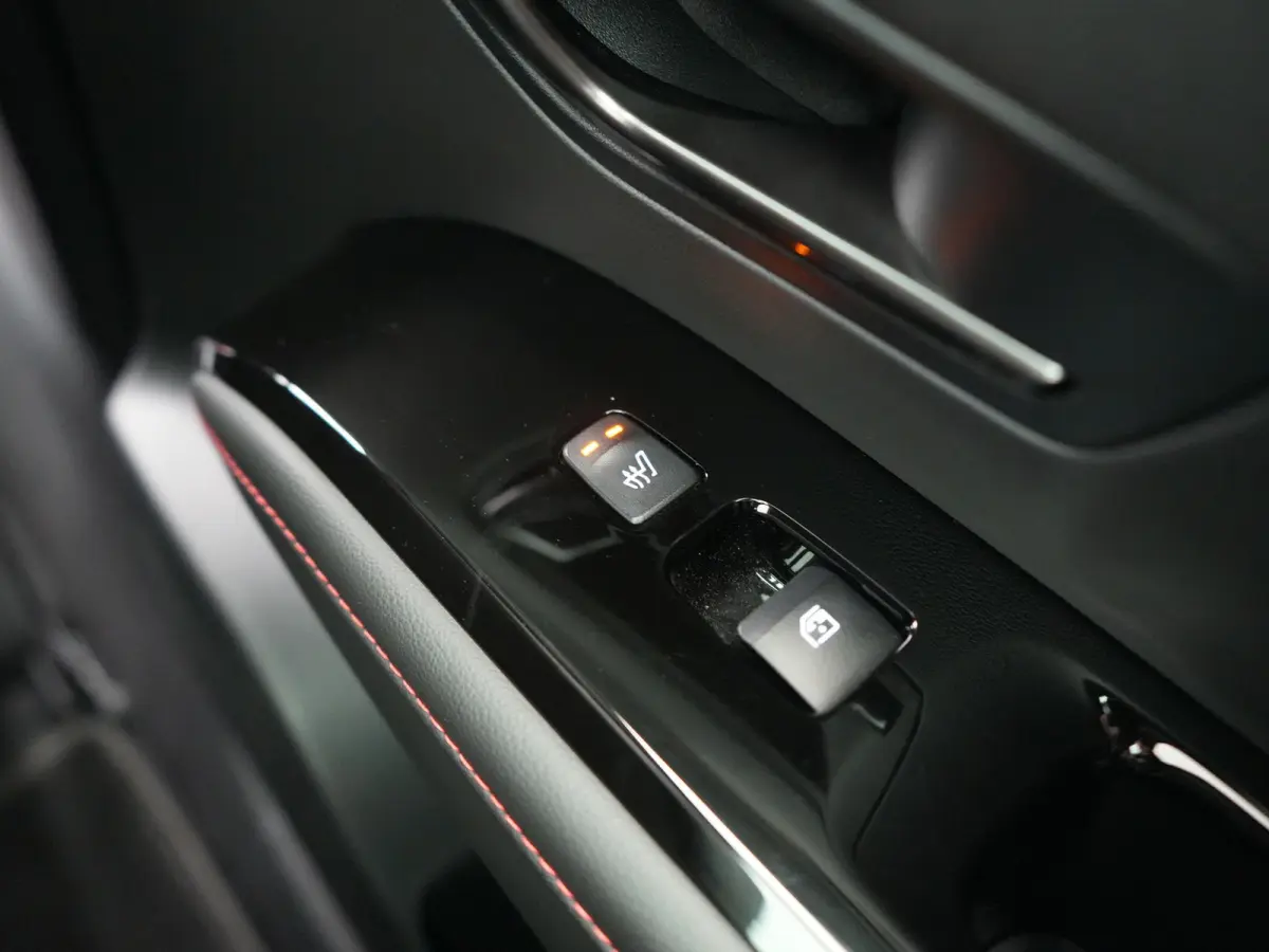 1.6 T-GDI PHEV N Line Sky 4WD 265pk Dealer O.H. | SOH 97,2% | Panodak | Adaptive Cruise | 360 Camera | Alcantara Sportstoelen Memory & Ventilatie | Keyless | BLIS | Stoelen & Stuur Verwarmd 