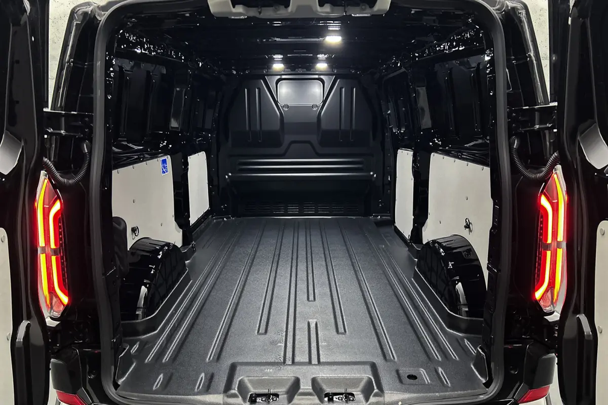 340 L2 Limited 218PK 71 kWh | Driver assist pack plus | Rondomzicht camera