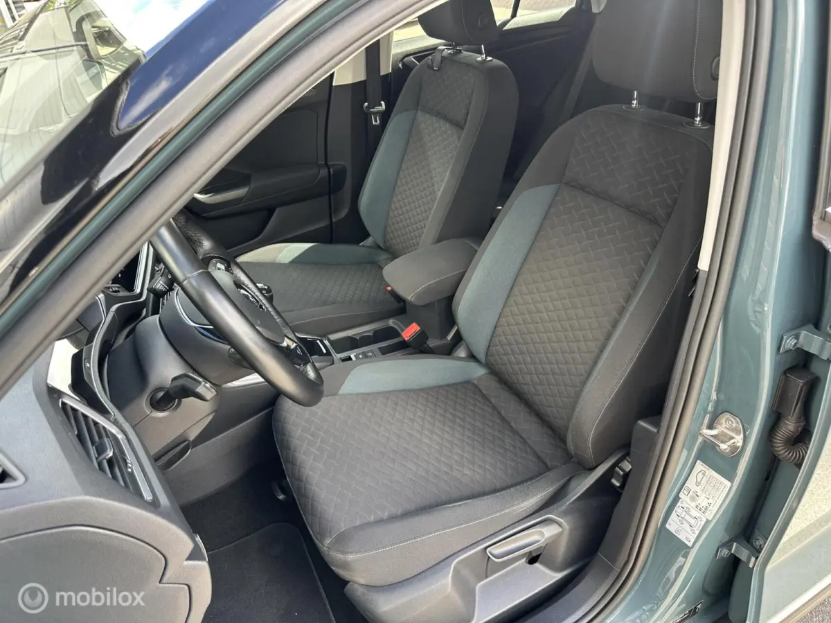 1.0 TSI IQ Drive CARPLAY*CLIMA*ACC*PDC*HAAK*ADABCR
