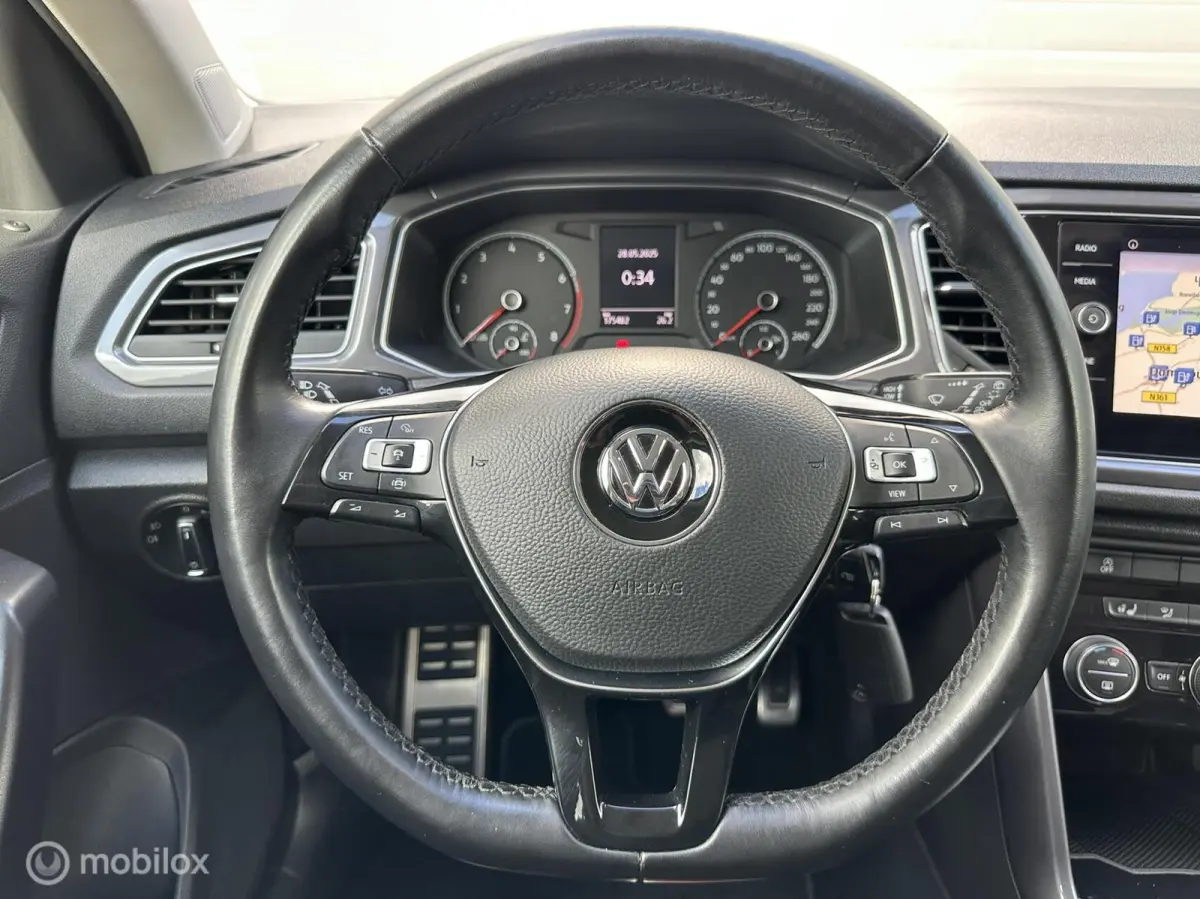 1.0 TSI IQ Drive CARPLAY*CLIMA*ACC*PDC*HAAK*ADABCR