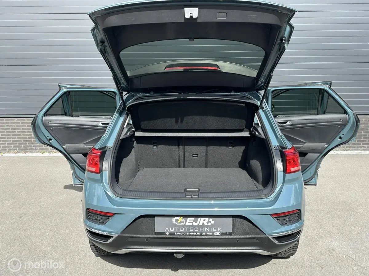1.0 TSI IQ Drive CARPLAY*CLIMA*ACC*PDC*HAAK*ADABCR
