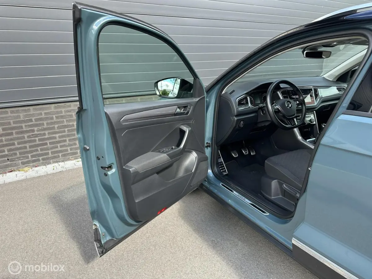 1.0 TSI IQ Drive CARPLAY*CLIMA*ACC*PDC*HAAK*ADABCR