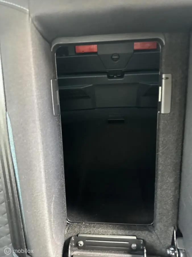1.0 TSI IQ Drive CARPLAY*CLIMA*ACC*PDC*HAAK*ADABCR