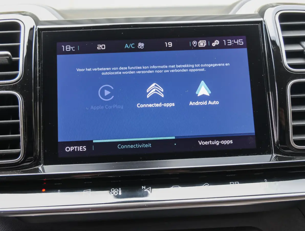 1.6 225pk Hybrid Shine | Accutest 93% | Elektrisch verstelbare stoel | Automatische Achterklep | Camera voor en achter | Navigatie