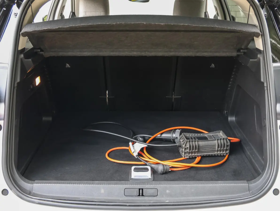 1.6 225pk Hybrid Shine | Accutest 93% | Elektrisch verstelbare stoel | Automatische Achterklep | Camera voor en achter | Navigatie