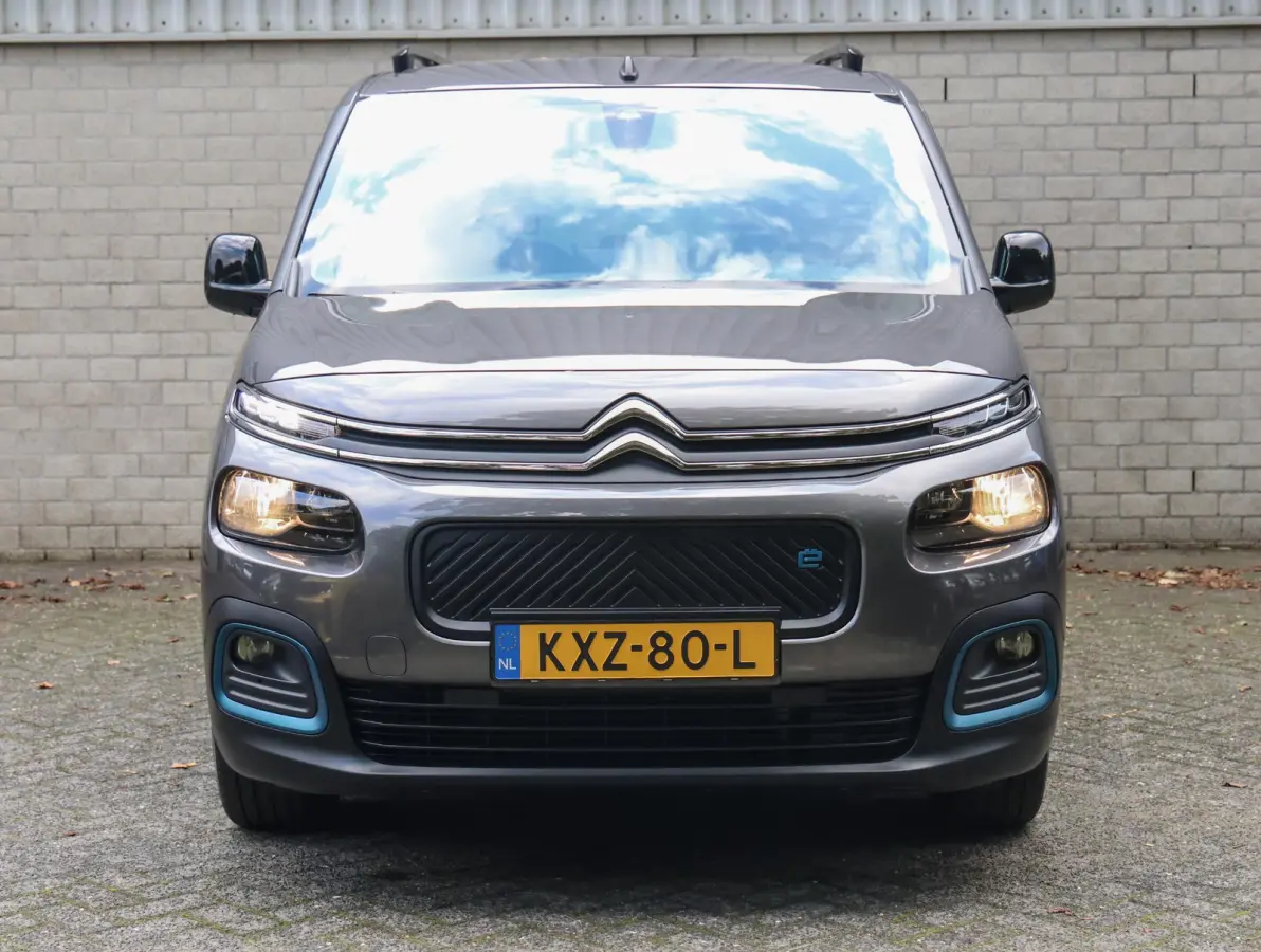 XL Feel 50 kWh 136pk | Trekhaak | Accutest 92% | Apple Carplay / Android Auto | Climate Control | Parkeersensoren