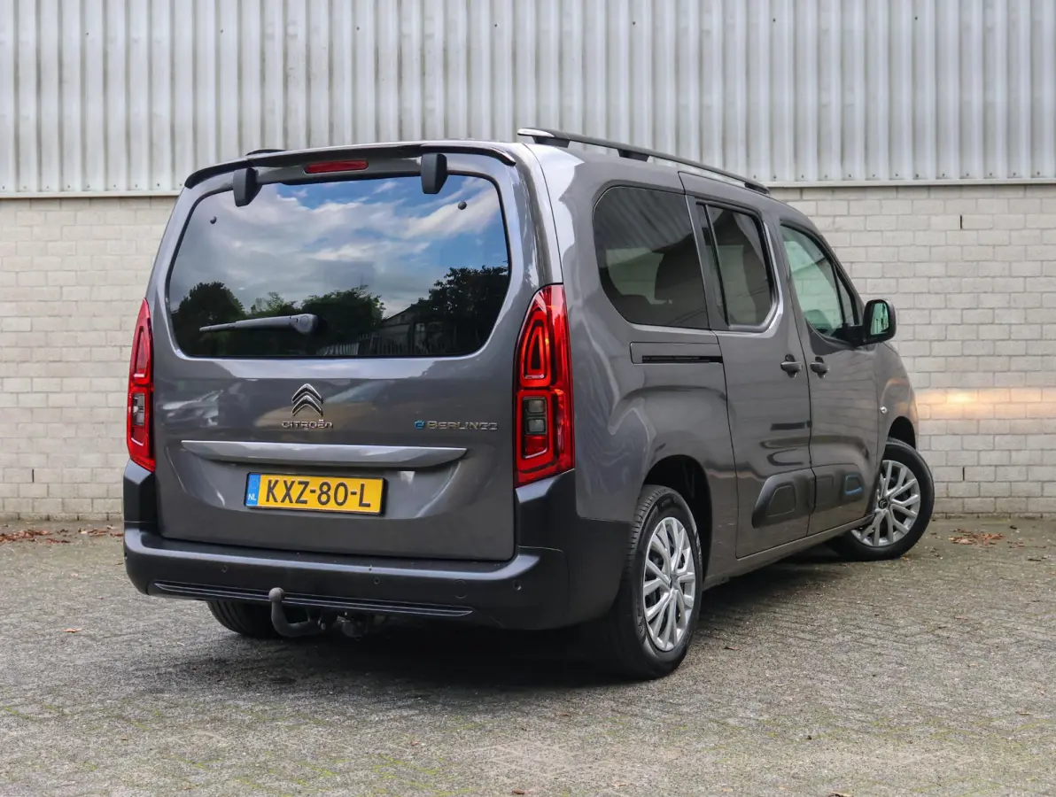 XL Feel 50 kWh 136pk | Trekhaak | Accutest 92% | Apple Carplay / Android Auto | Climate Control | Parkeersensoren