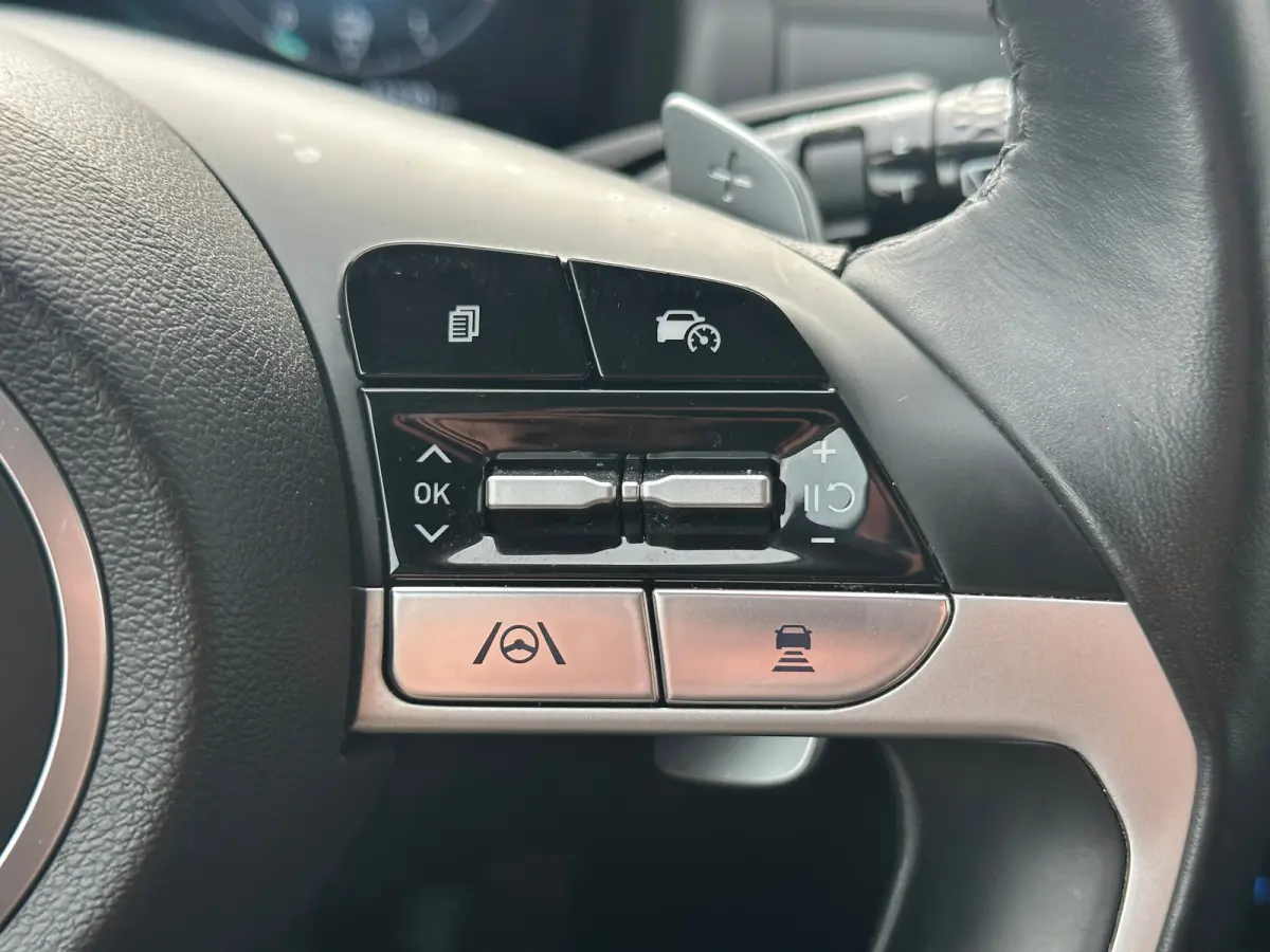 1.6 T-GDI 265pk PHEV Comfort Smart 4WD | Climate | Camera | Carplay | Keyless | Navigatie | Full - Led | Elek. Klep | Winterpakket | 19" Lichtmetaal | Krell Audio | Digitale Cockpit | Parkee