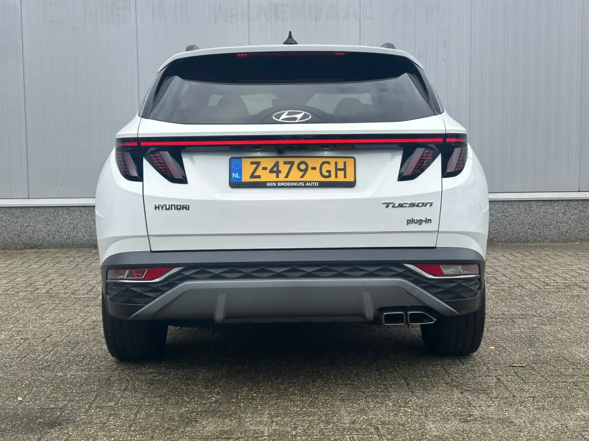 1.6 T-GDI 265pk PHEV Comfort Smart 4WD | Climate | Camera | Carplay | Keyless | Navigatie | Full - Led | Elek. Klep | Winterpakket | 19" Lichtmetaal | Krell Audio | Digitale Cockpit | Parkee