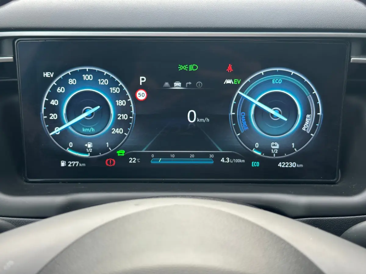 1.6 T-GDI 265pk PHEV Comfort Smart 4WD | Climate | Camera | Carplay | Keyless | Navigatie | Full - Led | Elek. Klep | Winterpakket | 19" Lichtmetaal | Krell Audio | Digitale Cockpit | Parkee