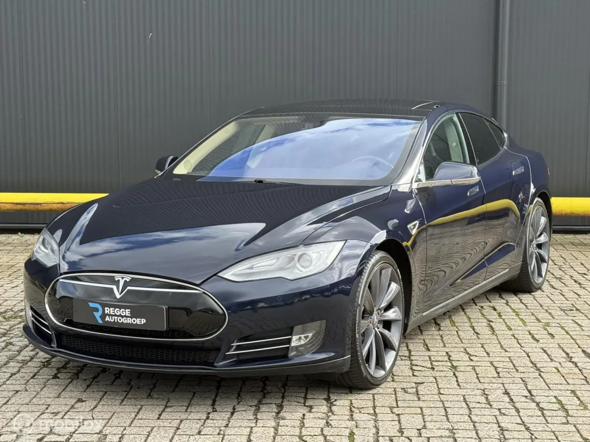 85 Base SC01 FREE SUPERCHARGING|GRATIS LADEN