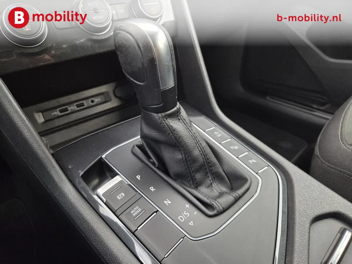 1.5 TSI Highline DSG Automaat Achteruitrijcamera | ACC | Apple CarPlay | Stoelverwarming | Navigatie