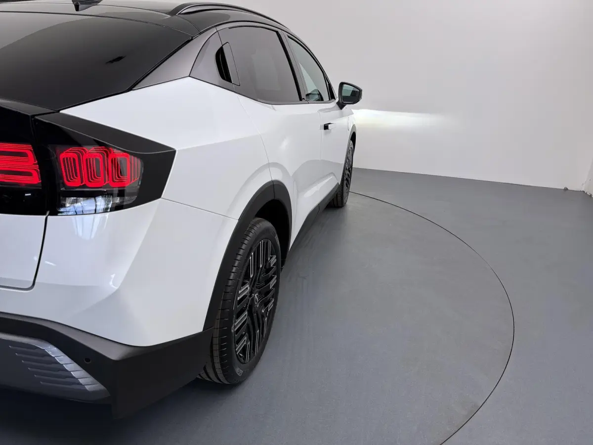 Evolve 52 kWh | €5000,- Voorraad voordeel !!