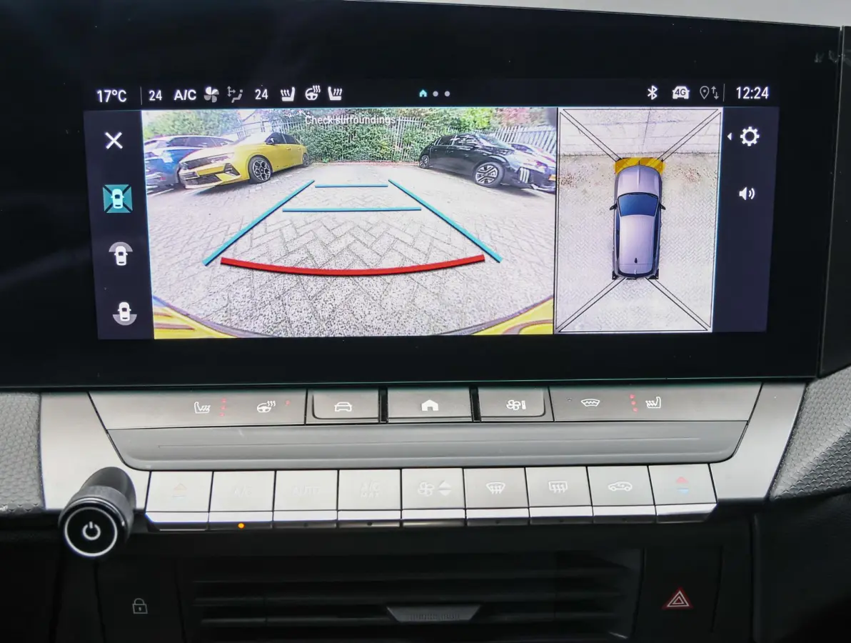 1.2 145pk Hybrid GS | Navigatie | Camera voor en achter | Stoelverwarming | Dodehoekbewaking
