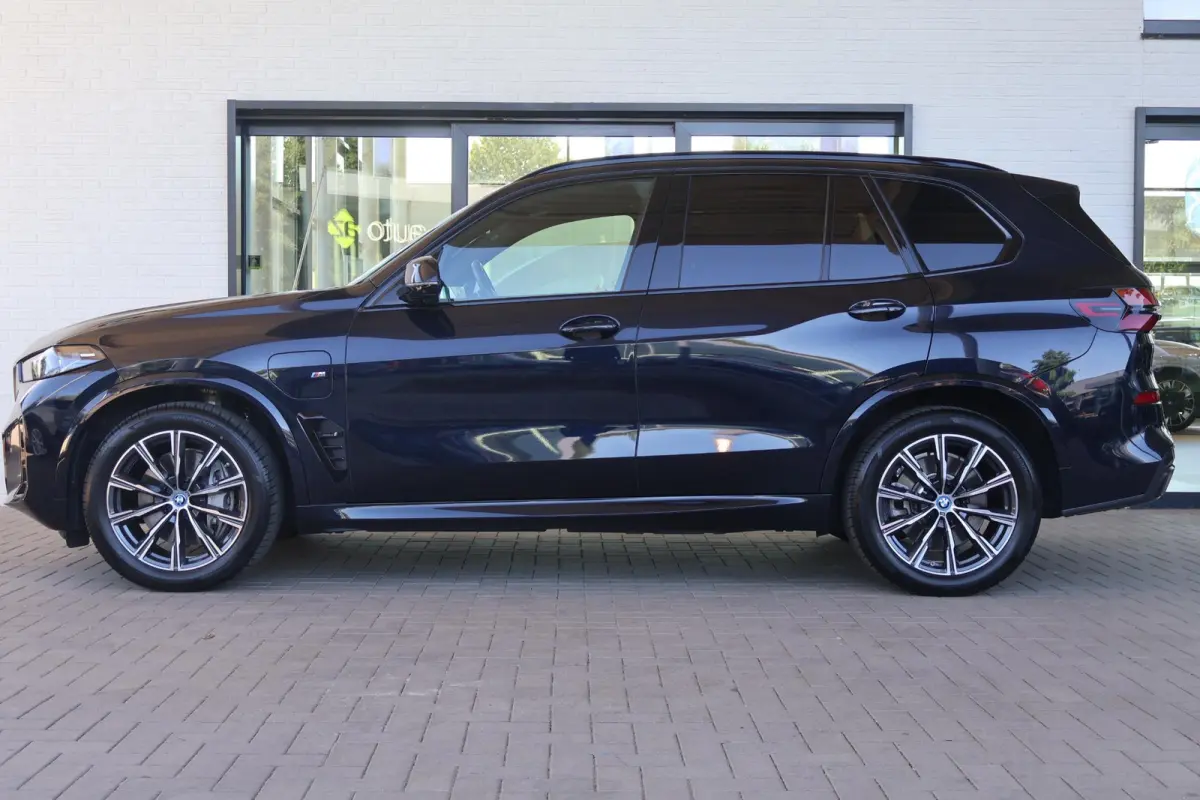 xDrive50e | M Sport | Bowers & Wilkins | Driving Assistant Professional | SOH 100% | Panorama dak | Trekhaak