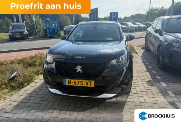 EV Allure Pack 50 kWh Stoelverwarming | Camera | Climate | Cruise | 17" Lichtmetaal | Carplay | Digitaal Dashboard | Achteruitrijcamera | Airco (automatisch) | Apple Carplay/Android Auto|tel