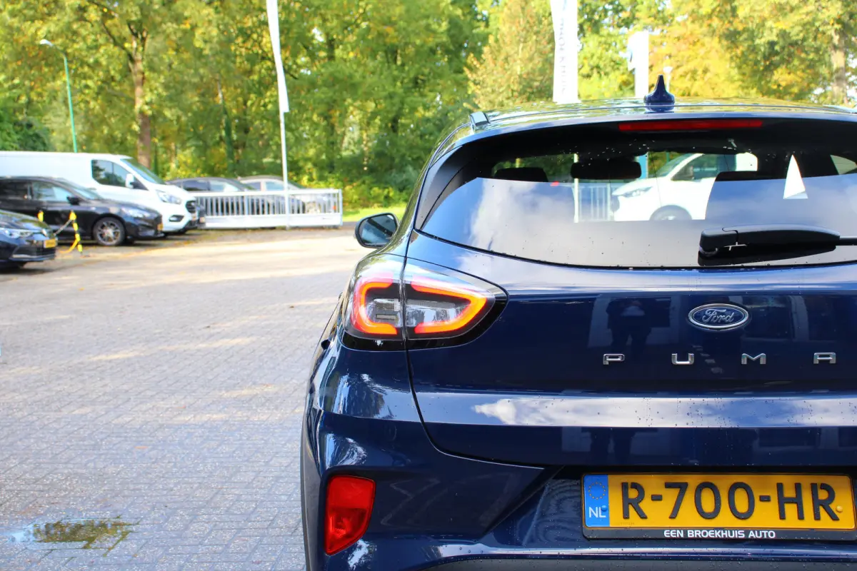 1.0EB Titanium X | NL-AUTO! | 1E EIGENAAR! | CRUISE | LANE ASSIST | NAVI | CLIMA | PARK SENS | DEALER OH! | APPLE CARPLAY/ANDROID AUTO