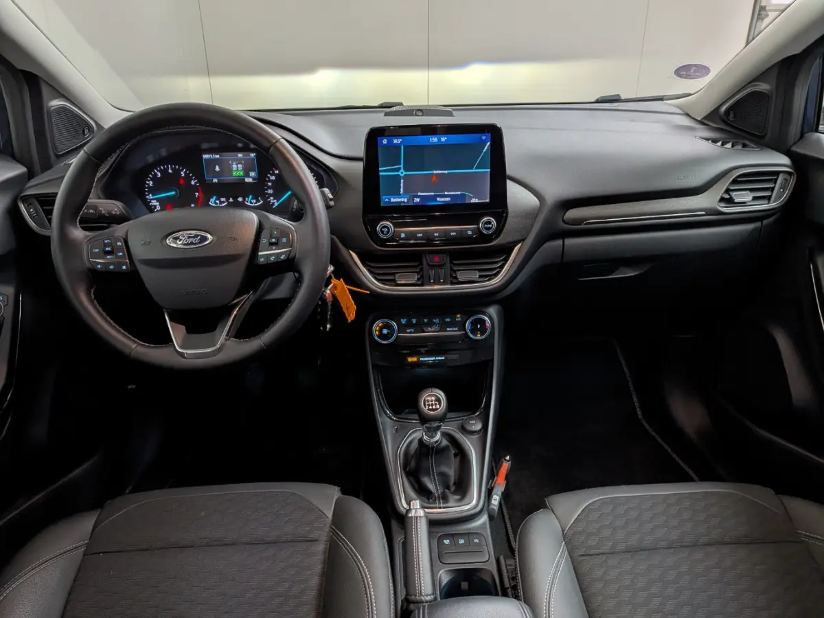 1.0EB Titanium X | NL-AUTO! | 1E EIGENAAR! | CRUISE | LANE ASSIST | NAVI | CLIMA | PARK SENS | DEALER OH! | APPLE CARPLAY/ANDROID AUTO