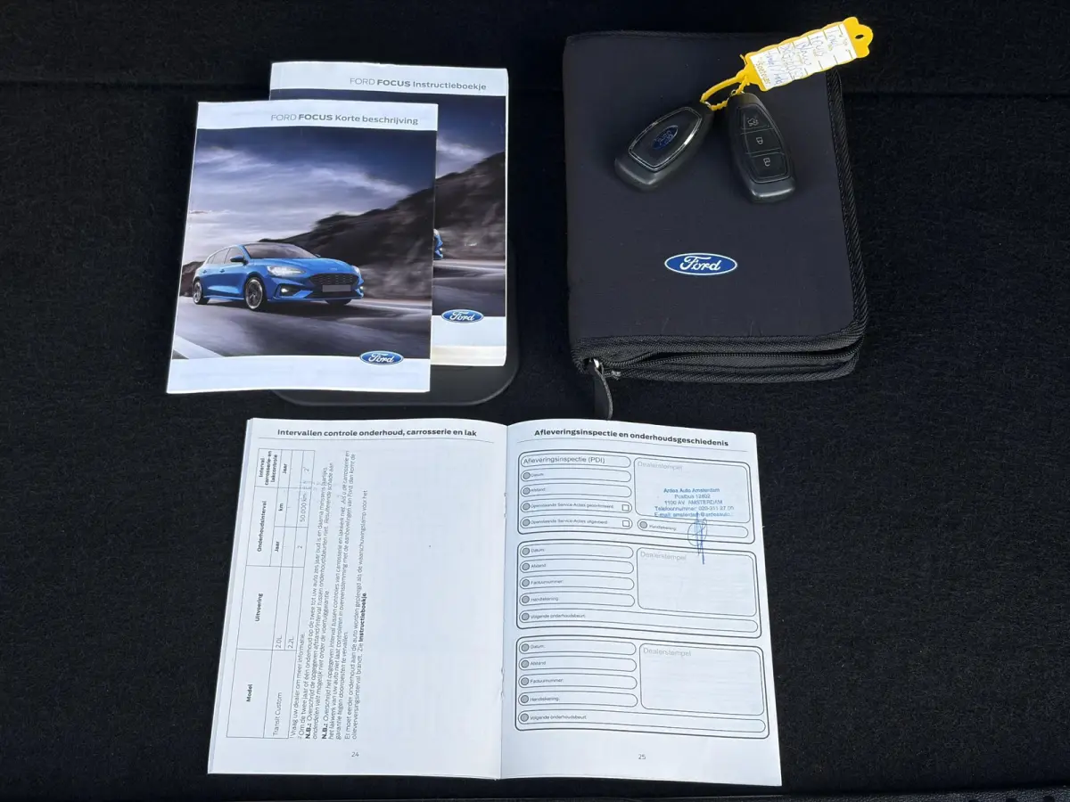 1.0 EcoBoost ST Line Business ✓2e Eigenaar✓Navi✓Camera✓Carplay✓Afn.Trekhaak✓125pk✓Keyless✓Stoelverw✓Stuurverw✓6 Bak✓Dealer Onderhouden✓17'' Lm velgen✓Pdc V+A✓N.A.