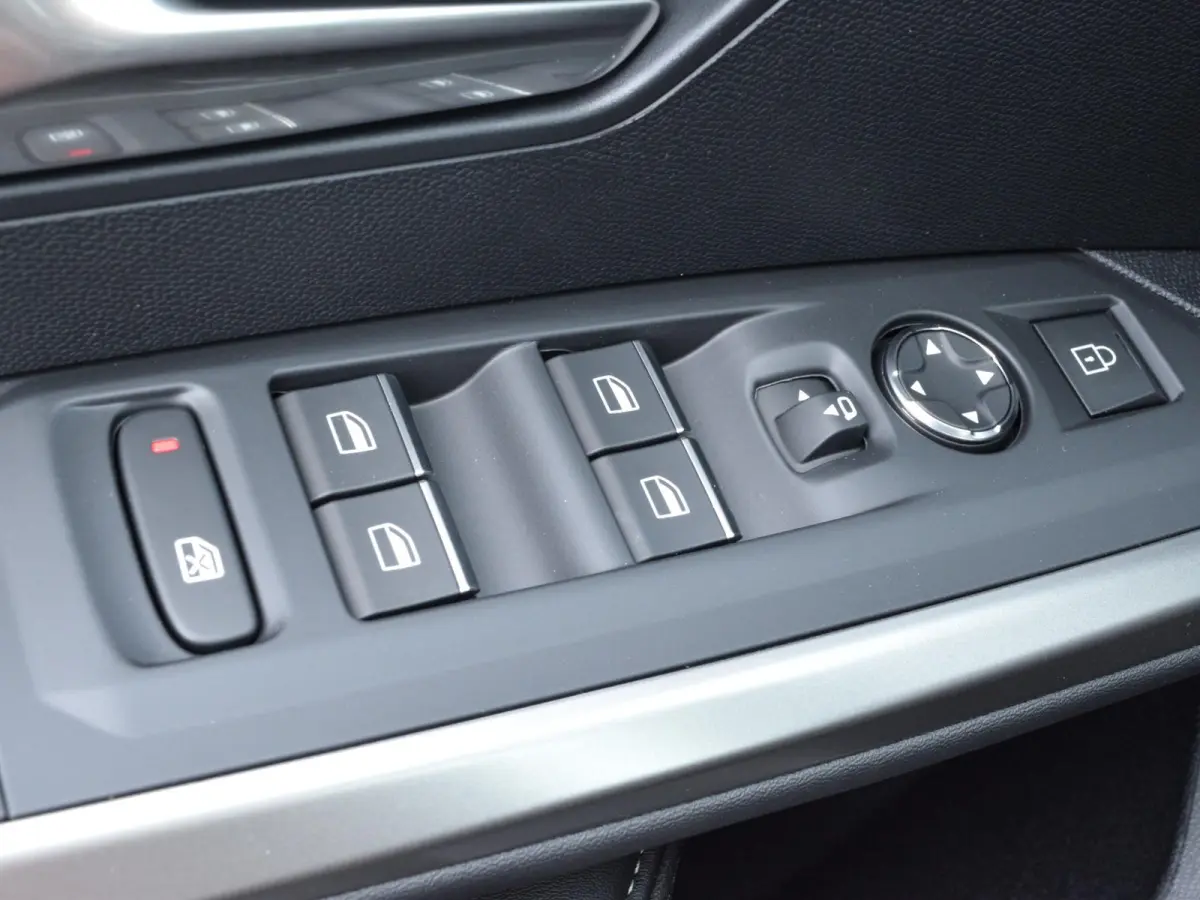 1.2 Hybrid 145 GT Exclusive LEDEREN BEKLEDING | 360 CAMERA |