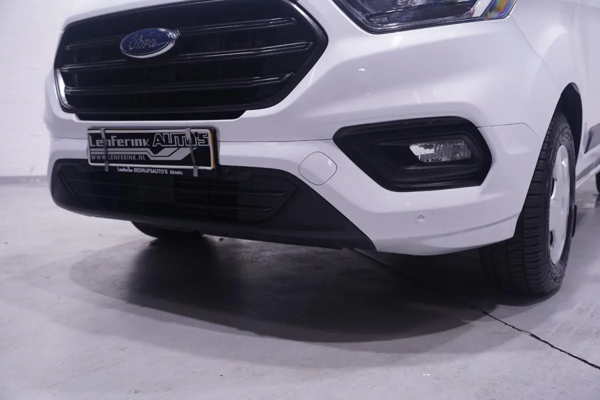 2.0 TDCI 130 pk L2 Dubbel Cabine 5-Zits Trend Airco, Cruise Control, Opbergkast Laadruimte, PDC V+A