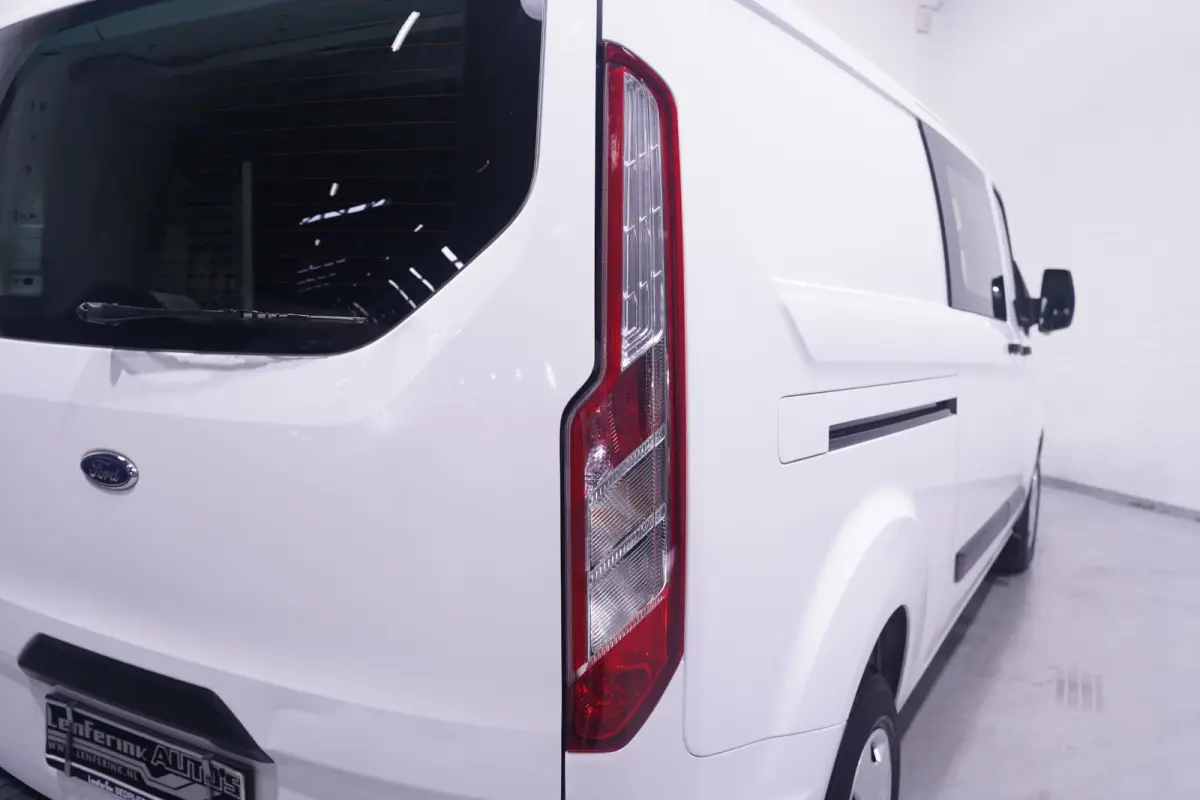 2.0 TDCI 130 pk L2 Dubbel Cabine 5-Zits Trend Airco, Cruise Control, Opbergkast Laadruimte, PDC V+A