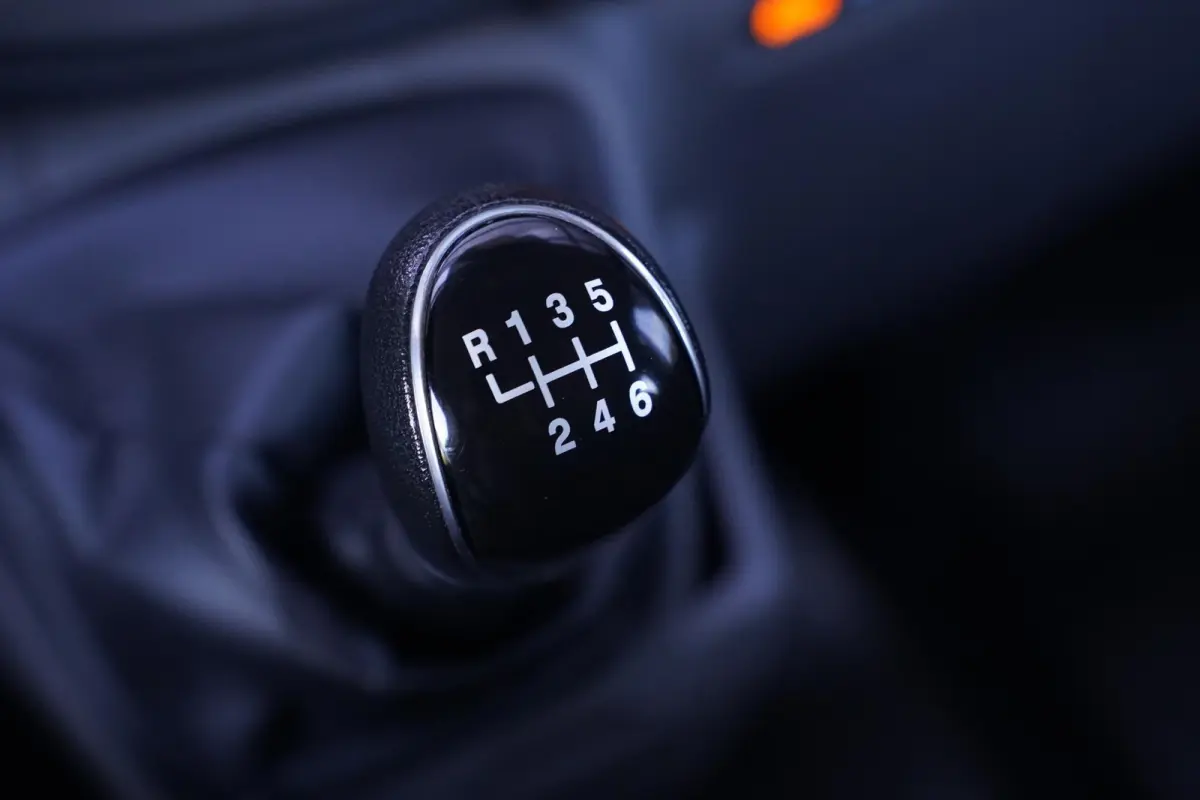 2.0 TDCI 130 pk L2 Dubbel Cabine 5-Zits Trend Airco, Cruise Control, Opbergkast Laadruimte, PDC V+A
