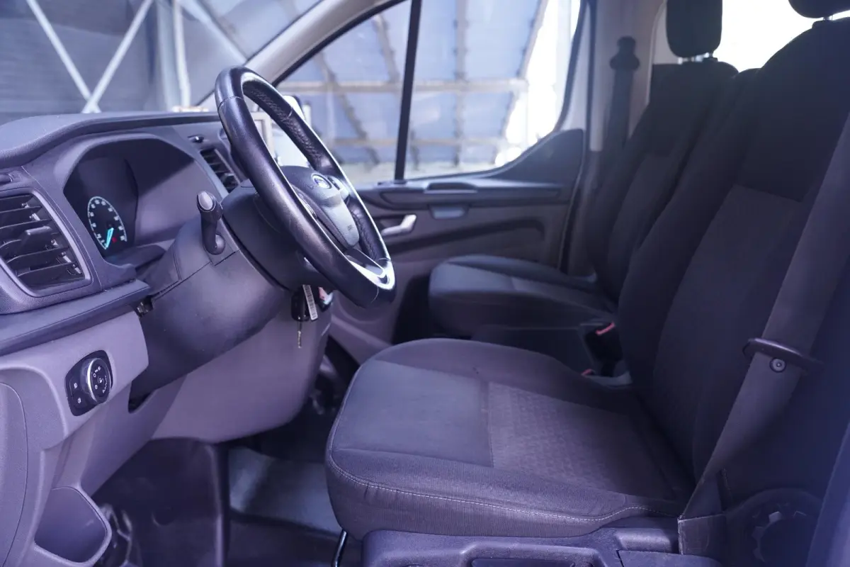 2.0 TDCI 130 pk L2 Dubbel Cabine 5-Zits Trend Airco, Cruise Control, Opbergkast Laadruimte, PDC V+A
