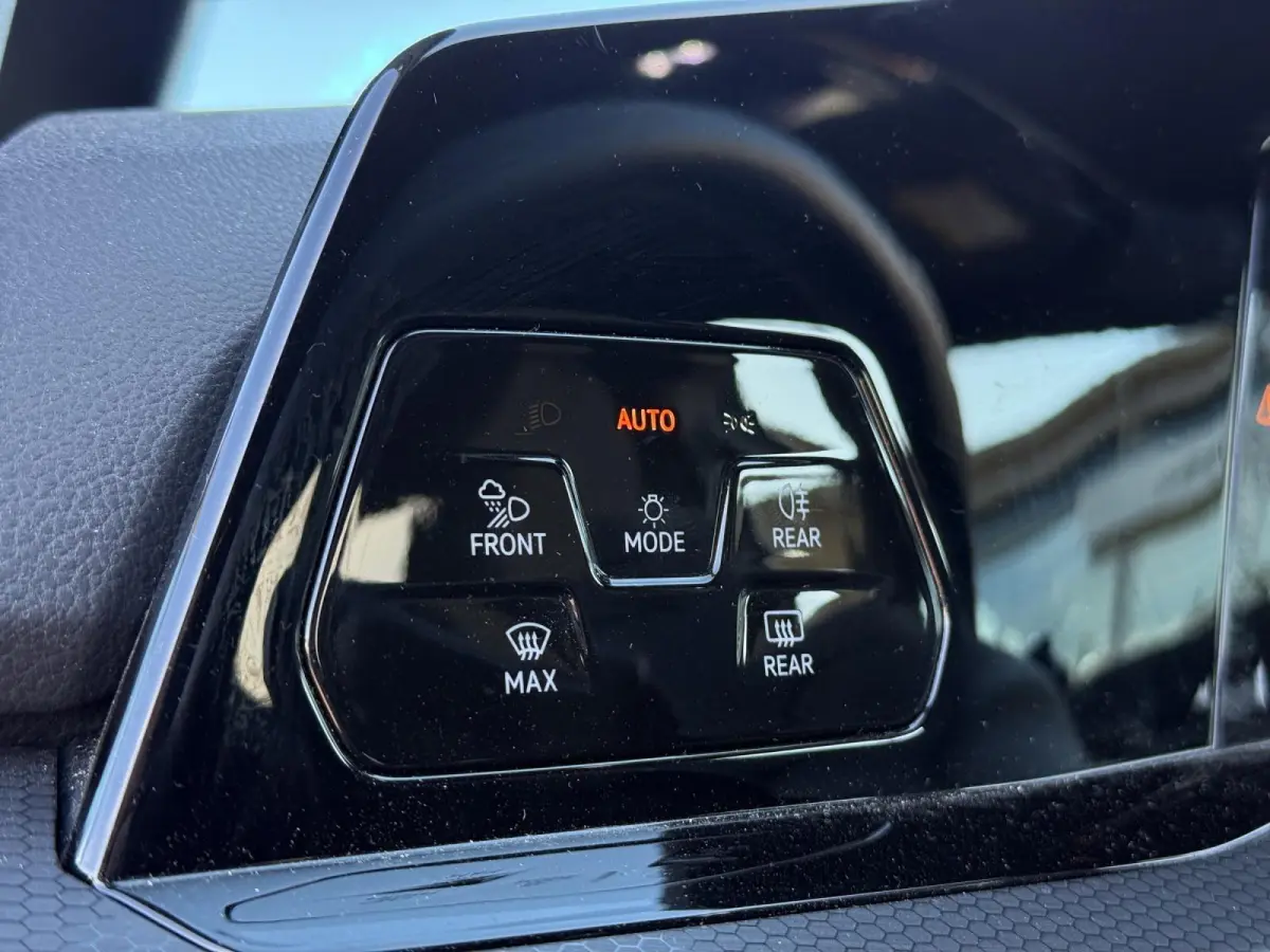 1.4 eHybrid GTE | A.cam | Stoelverwarming | App Connect | ACC |