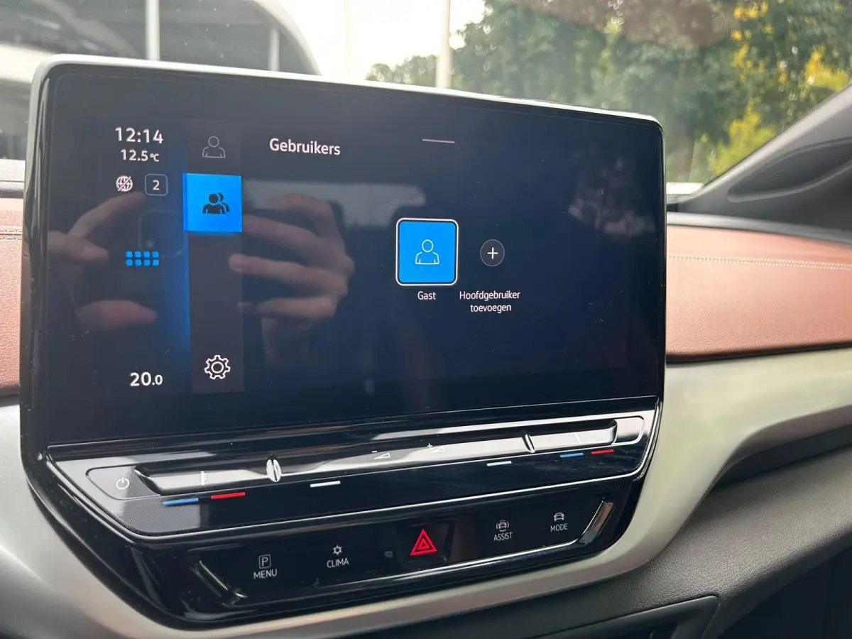 Pro Style 77 kWh 204pk (Panoramadak,Navi,Acc)