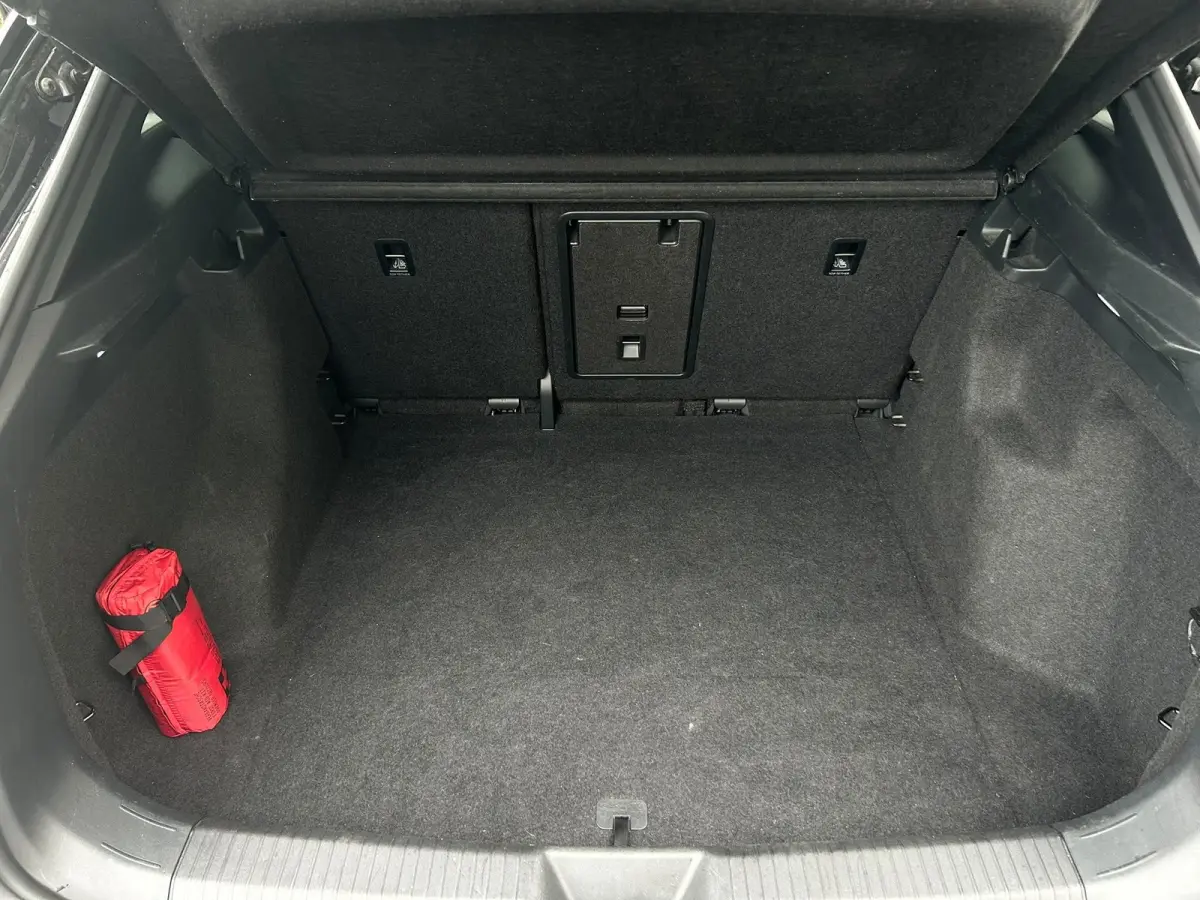 Pro Style 77 kWh 204pk (Panoramadak,Navi,Acc)