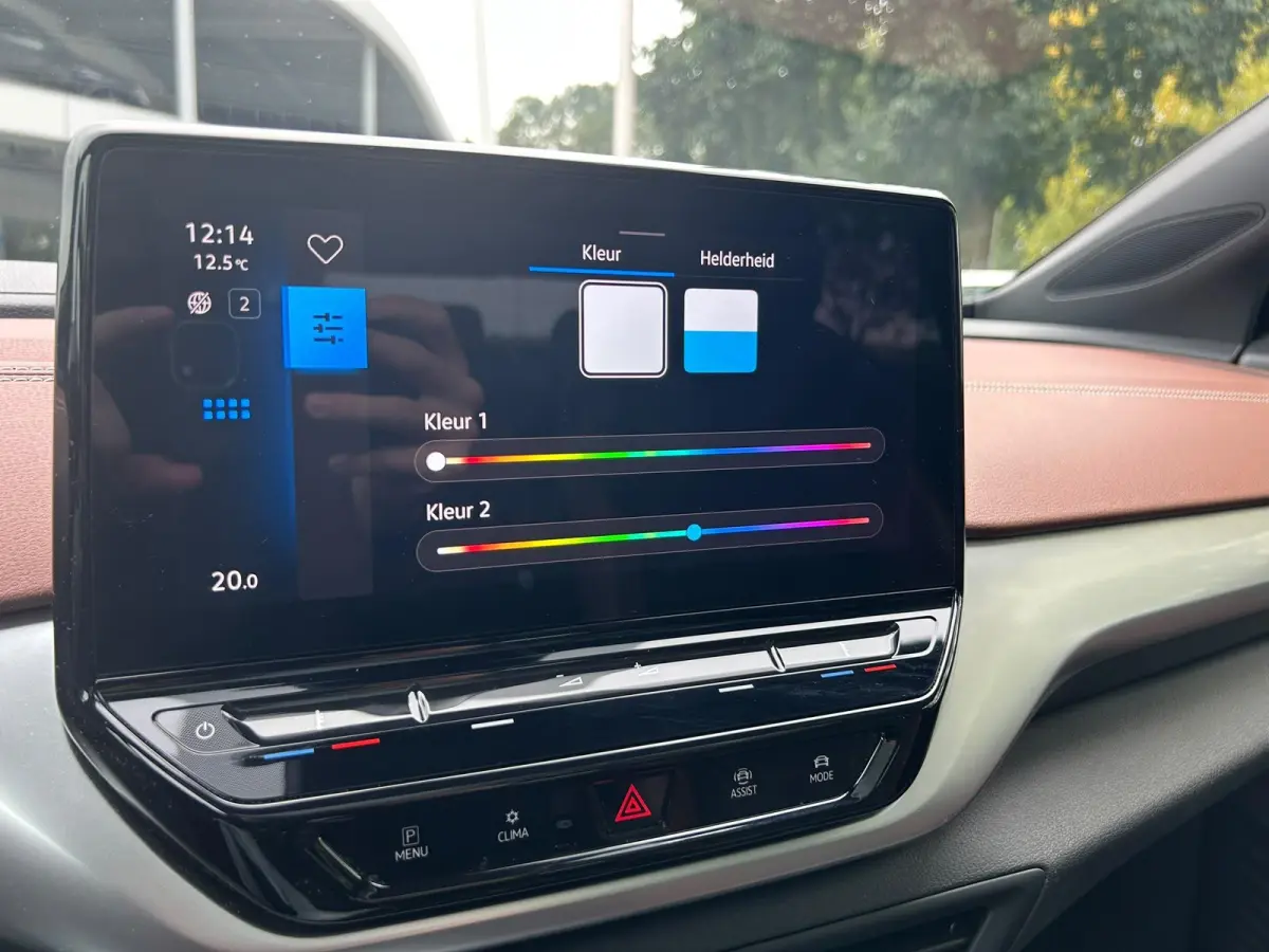 Pro Style 77 kWh 204pk (Panoramadak,Navi,Acc)
