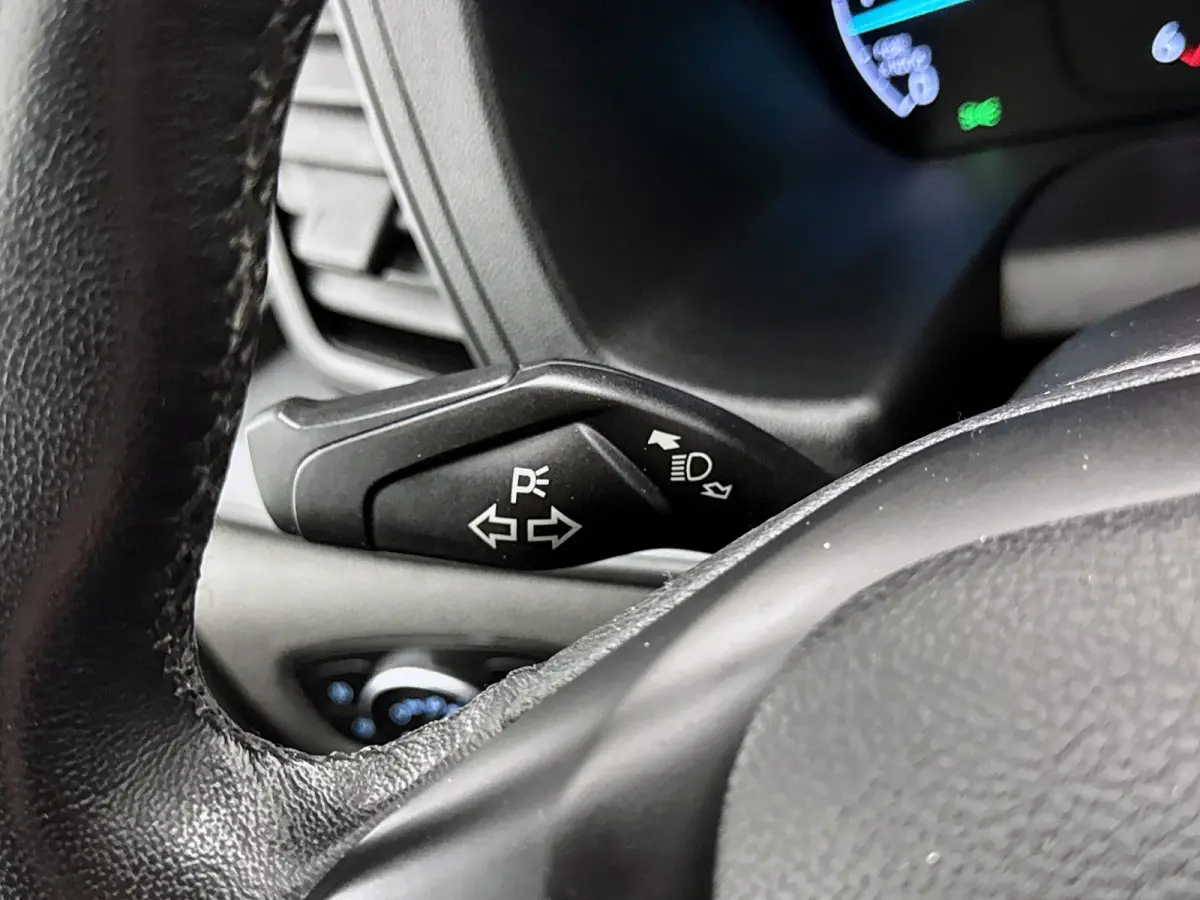 300 2.0 TDCI L2H1 Navigatie Automaat Sync Carplay Cruise control Camera