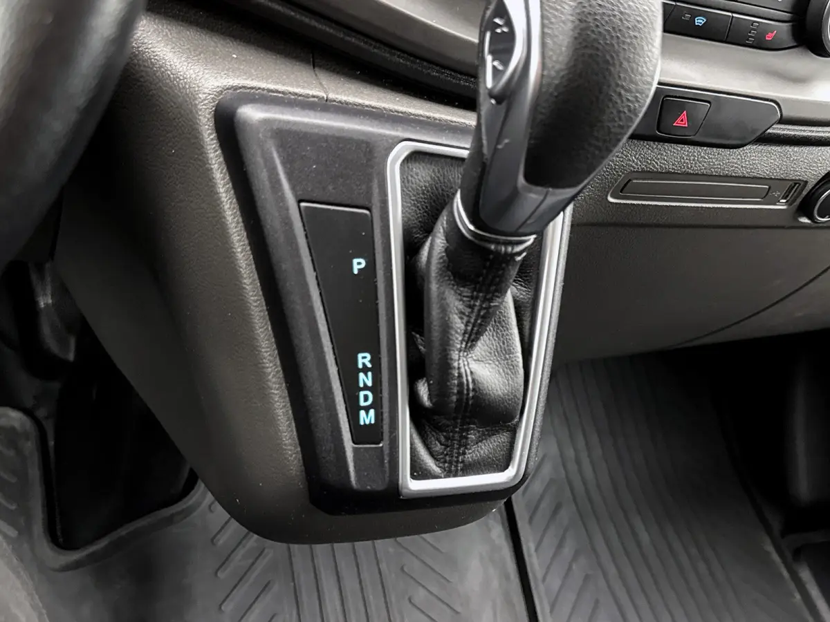 300 2.0 TDCI L2H1 Navigatie Automaat Sync Carplay Cruise control Camera